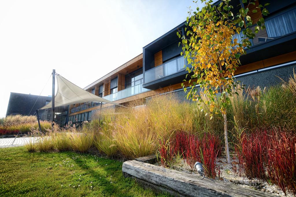 Hotel Bonifacio Spa&Sport Resort Sochocin Exterior photo