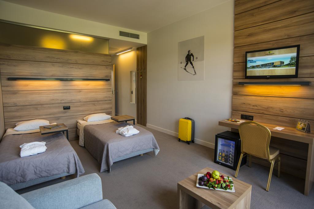 Hotel Bonifacio Spa&Sport Resort Sochocin Exterior photo